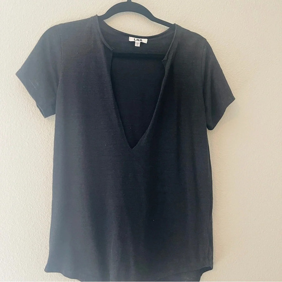 LNA Deep V neck Tee - Picture 2 of 3